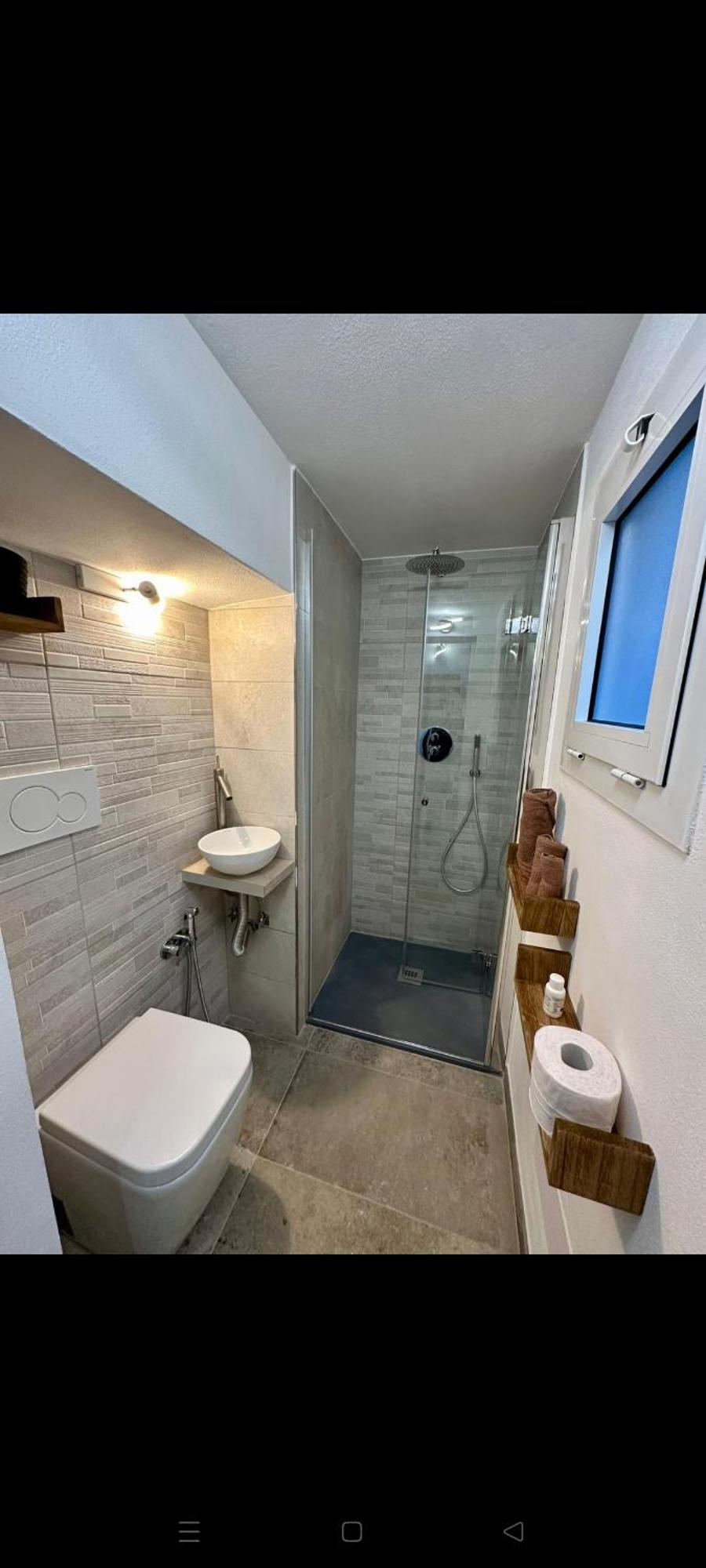 Koman House Савона Екстериор снимка